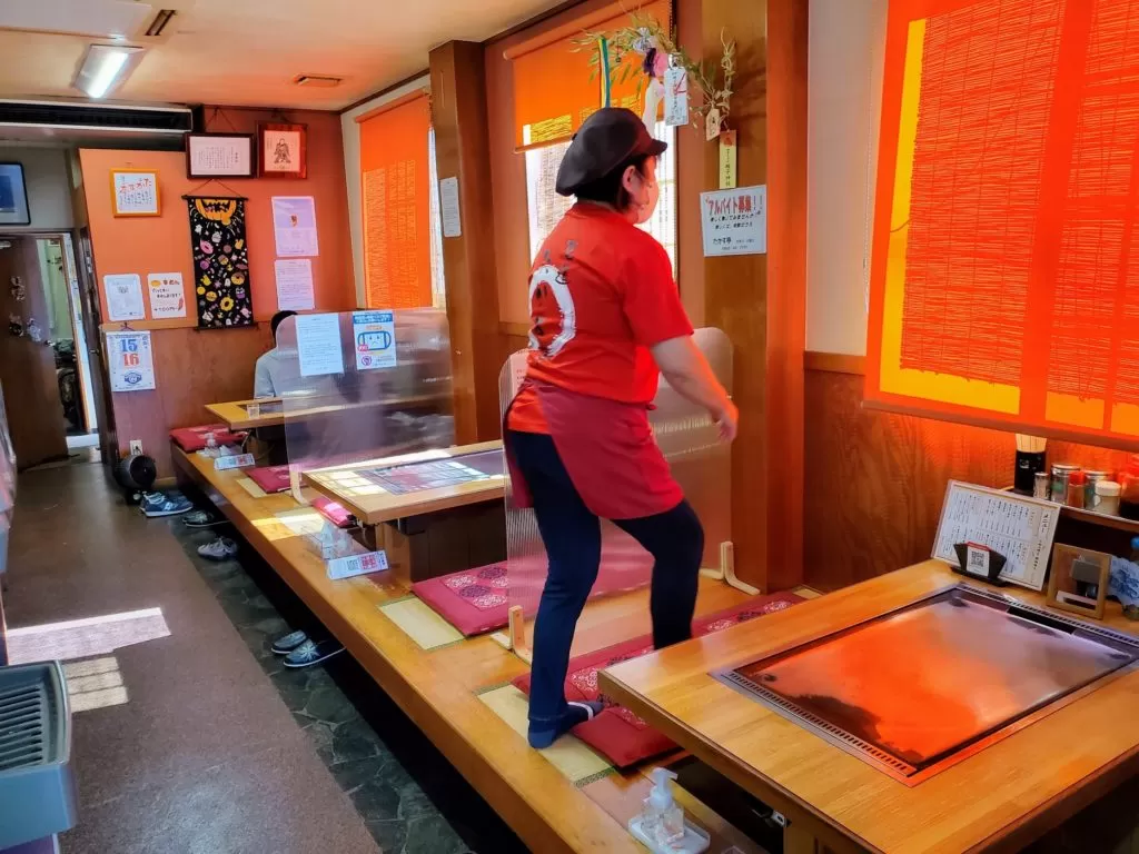 尾道　たかす亭　お好み焼き　広島焼き　料理　内装　ケンミンショー　食事　料理　