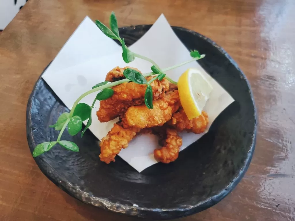 大阪グルメ「大阪産（もん）料理 空 なんばこめじるし店」 外観　メニュー　看板　新鮮