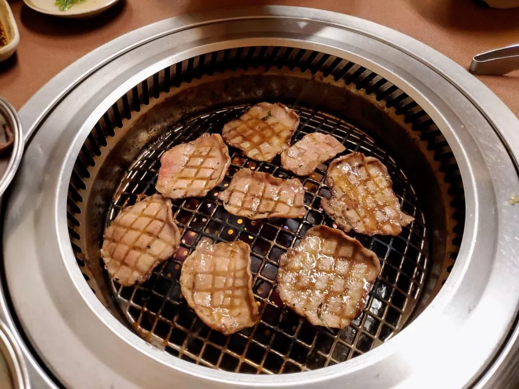 焼肉たいこ　総社　外観　メニュー　焼肉　内装　店内　様子