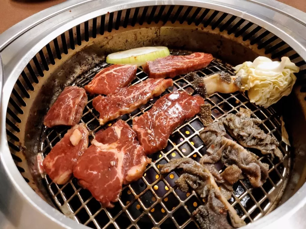 焼肉たいこ　総社　外観　メニュー　焼肉　内装　店内　様子