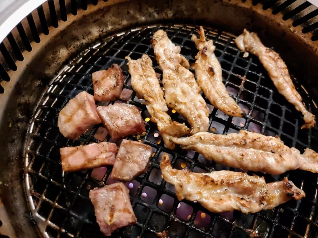 焼肉たいこ　総社　外観　メニュー　焼肉　内装　店内　様子