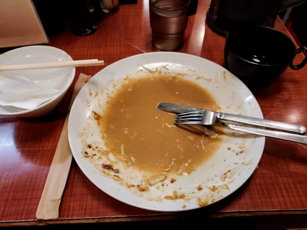 「HONMACHI 豚テキ 本店」 メニュー 内装 料理 キャベツ ご飯 味