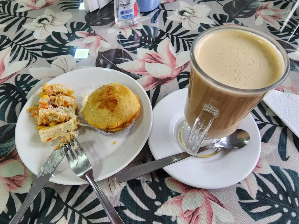 ポルトアレグレ　ブラジル　景色　記念撮影