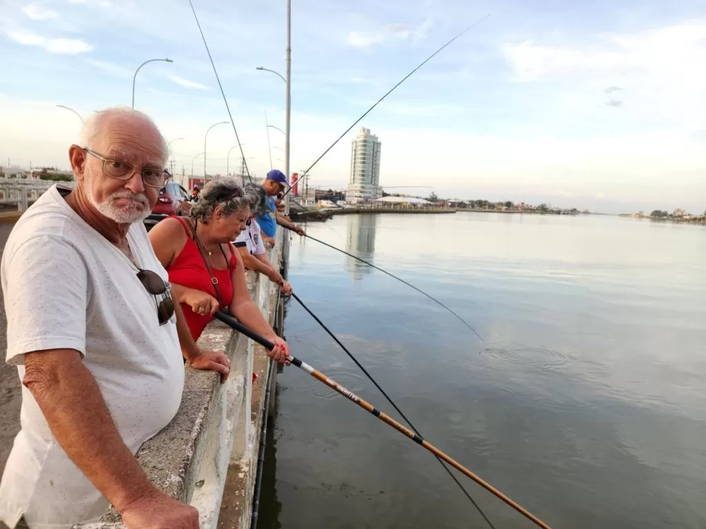 ポルトアレグレ　ブラジル　景色　記念撮影