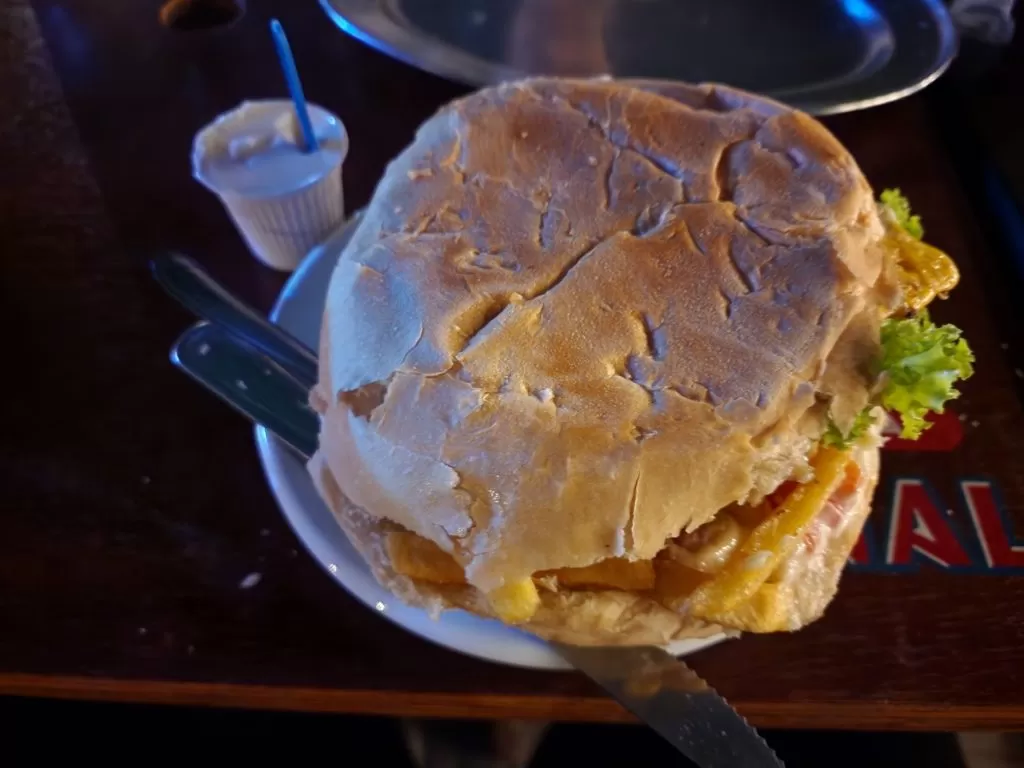 ポルトアレグレ　ブラジル　景色　記念撮影