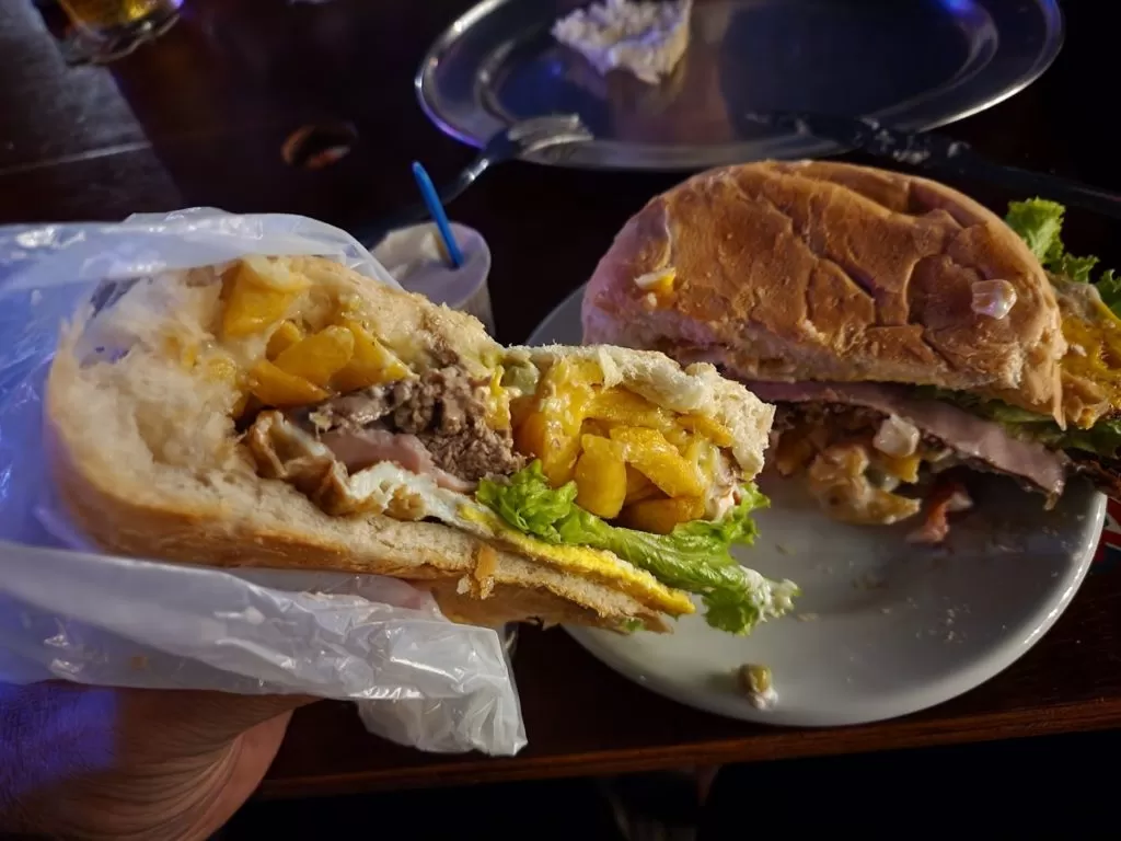 ポルトアレグレ　ブラジル　景色　記念撮影