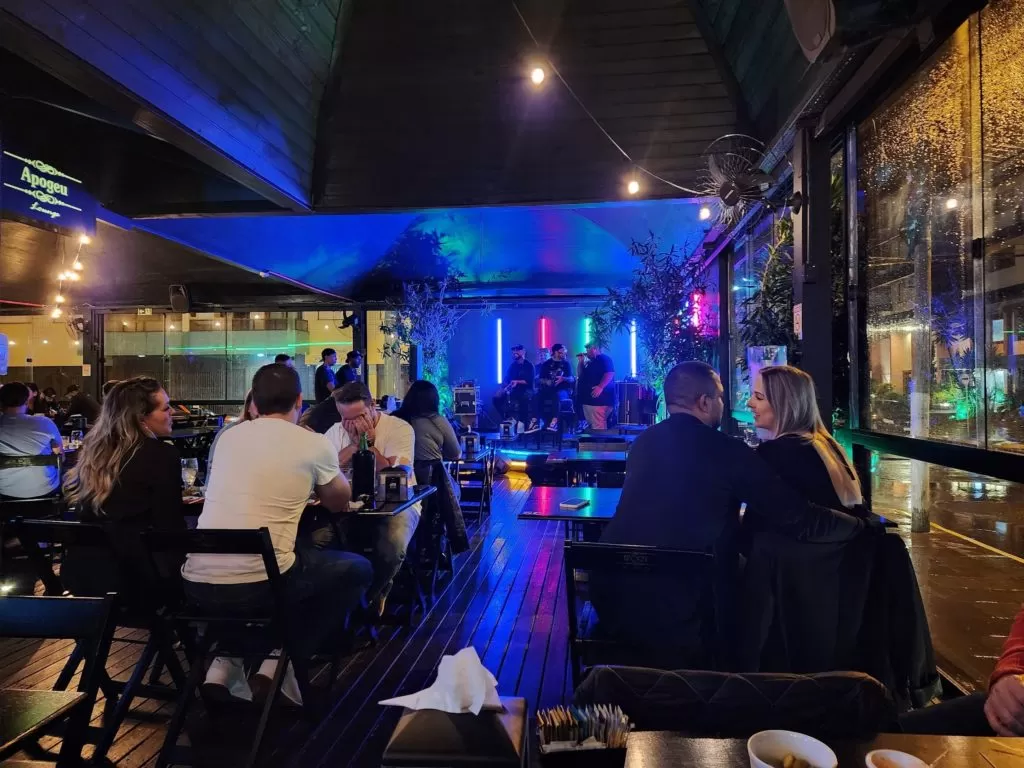 ポルトアレグレ　ブラジル　景色　記念撮影