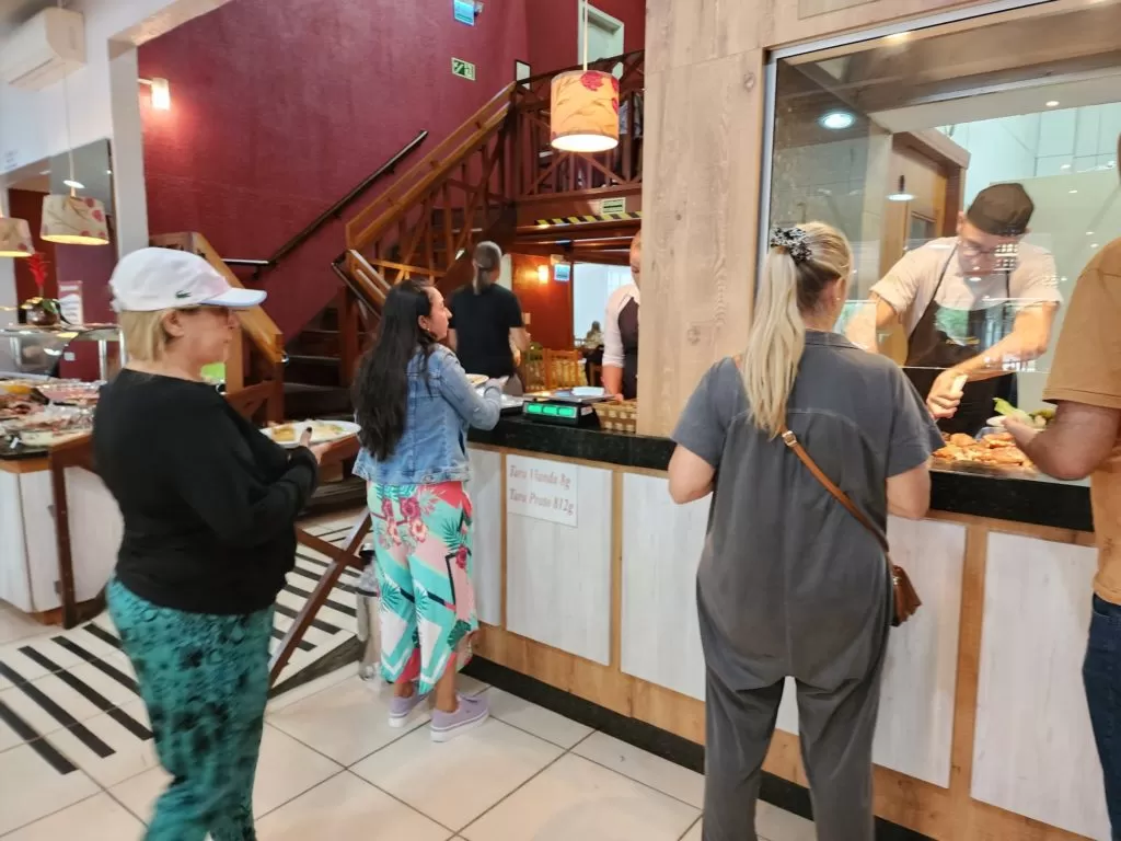 ポルトアレグレ　ブラジル　景色　記念撮影