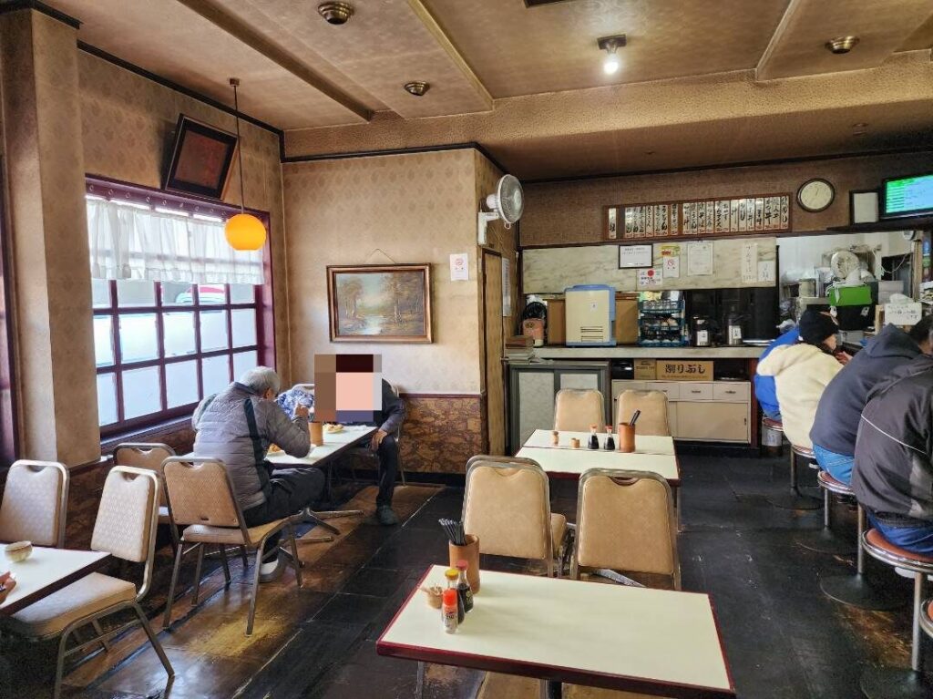 「美福食堂」外観　内装　料理　店内雰囲気