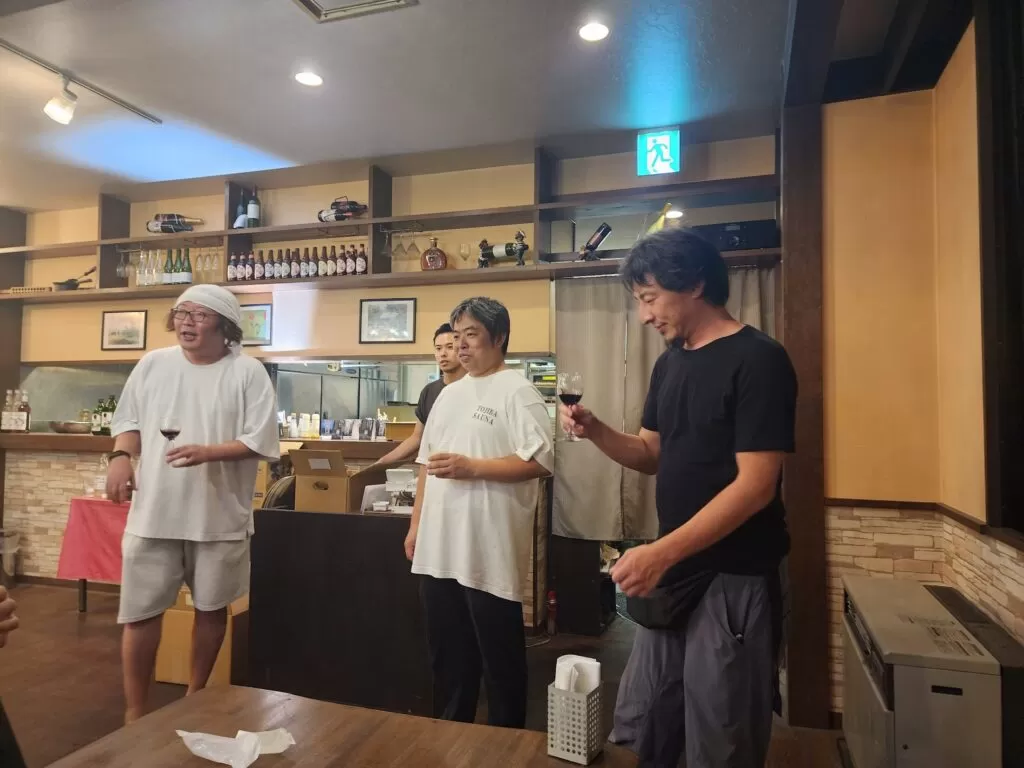 乾杯ウェーすのひろゆき氏