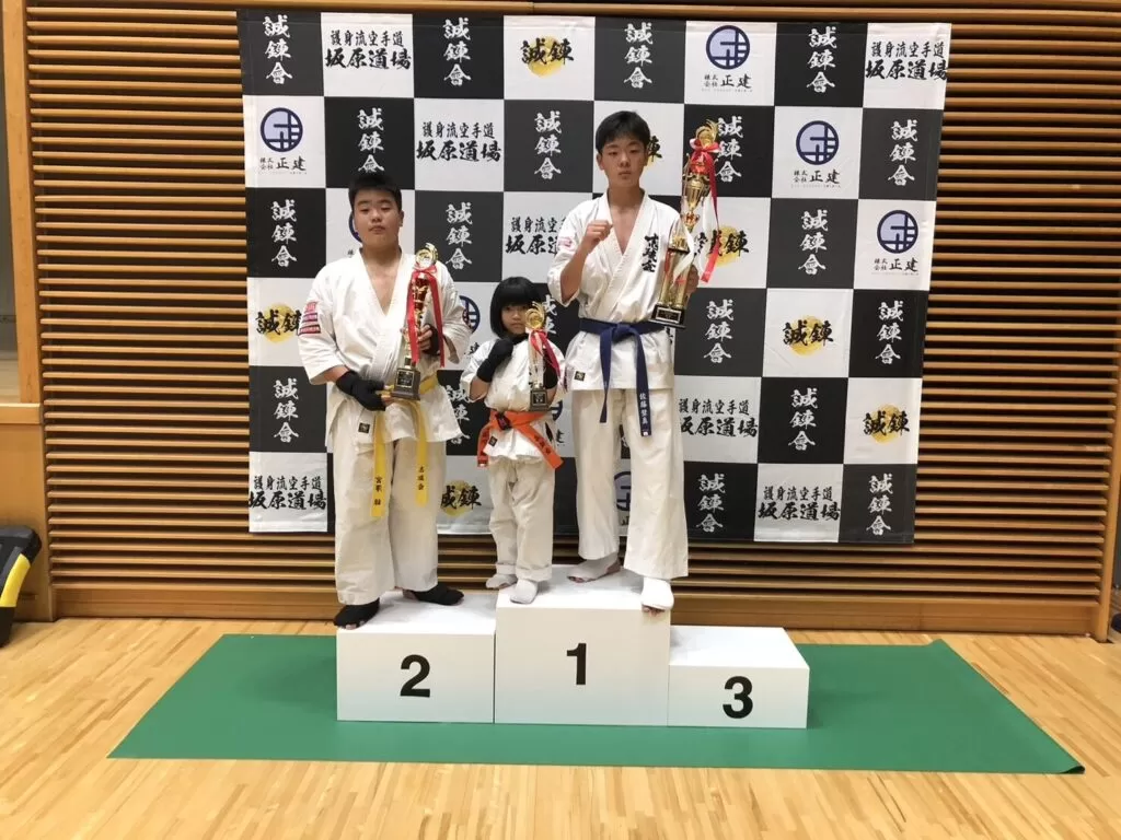 初級クラス小学2年女子 優勝 谷川紬選手上級クラス中学1年男子52kg以上 準優勝 宮澤諒選手上級クラス中学2・3年男57kg以上 優勝 佐藤奨真選手
