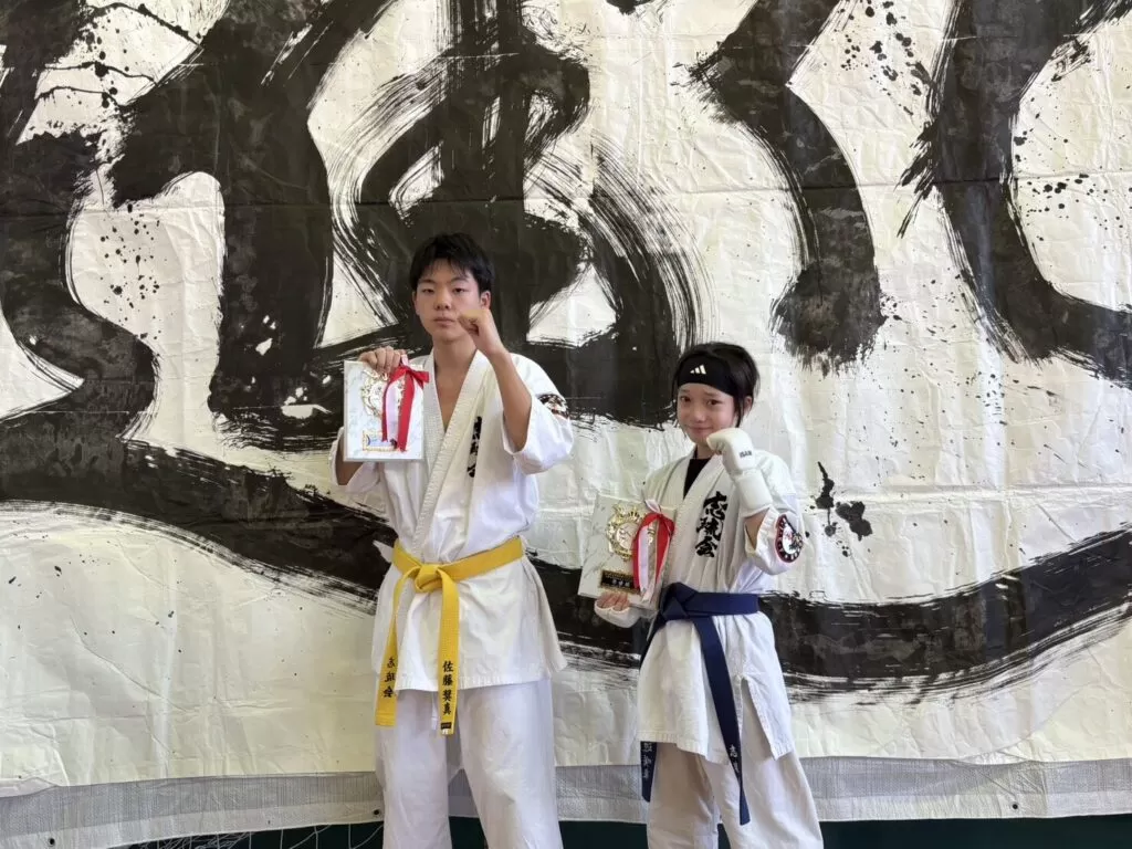 上級 小学5年生女子37kg未満 準優勝　渡辺咲来選手上級 中学2年生男子50kg以上 準優勝　佐藤奨真選手